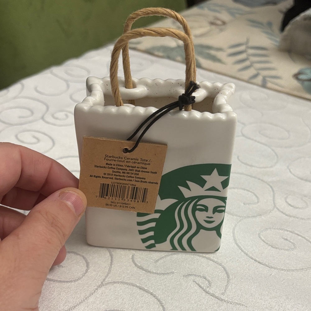 Starbucks Mini Ceramic Shopping Tote Bag Gift Card Holder Figure Ornament - 2018